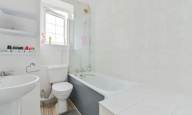 Недвижимость Worsopp Drive, Clapham Common South Side, Clapham: 2