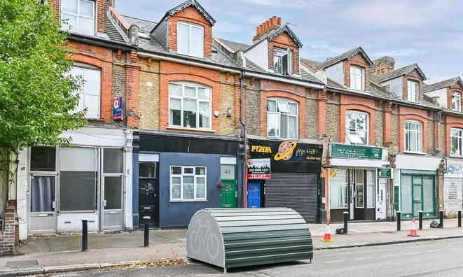 Недвижимость Wightman Road, Harringay: 2
