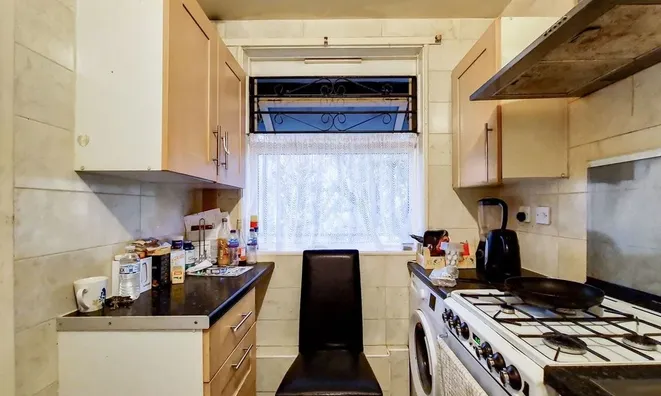 Недвижимость Lant Street, Borough: 7