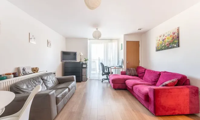 Недвижимость Flowers Close, Dollis Hill: 4
