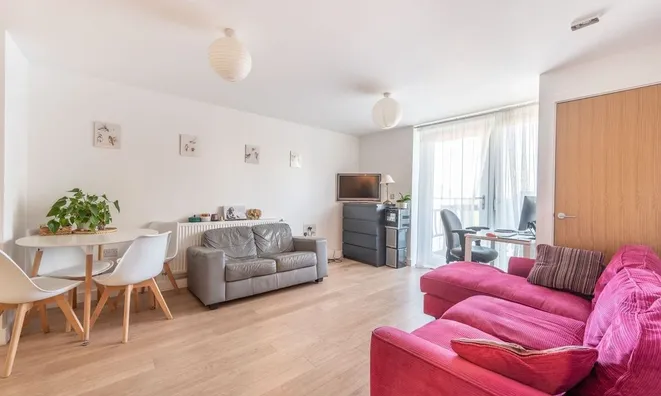 Недвижимость Flowers Close, Dollis Hill: 7