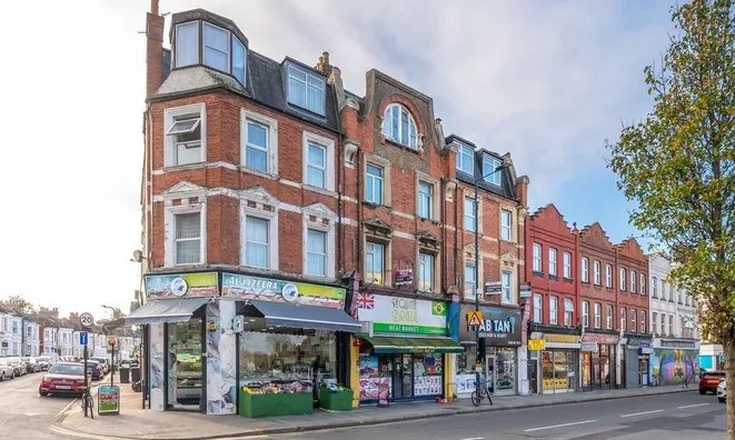 Недвижимость High Road, Willesden Green: 7