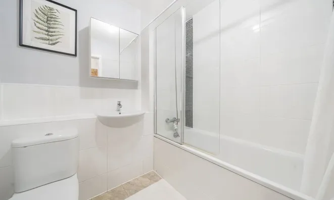 Недвижимость Uxbridge Road, Acton: 12