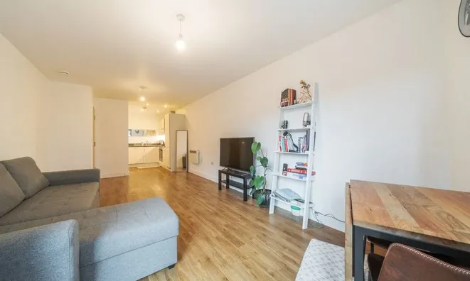Недвижимость Uxbridge Road, Acton: 15