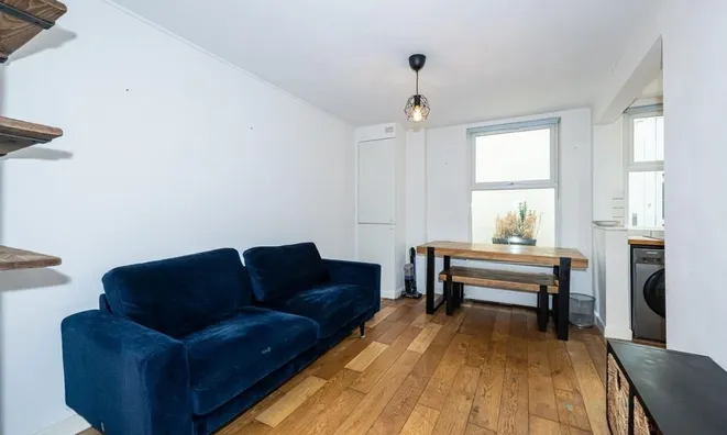 Недвижимость Coningham Road, Shepherds Bush: 2