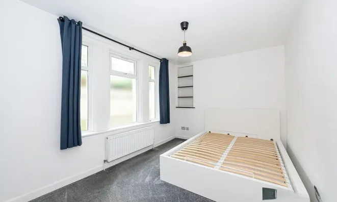 Недвижимость Coningham Road, Shepherds Bush: 3