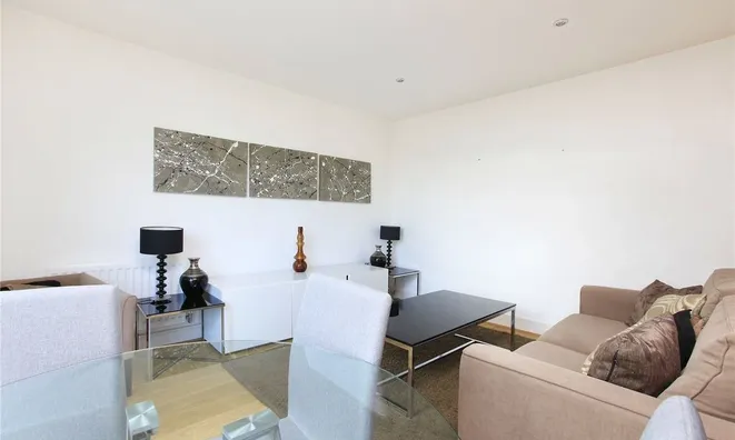 Недвижимость Eltringham Street, Battersea Reach: 16