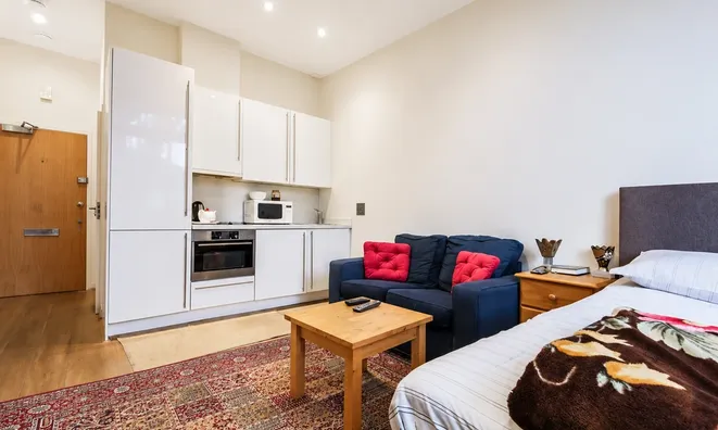 Недвижимость Bromyard Avenue, Acton: 4
