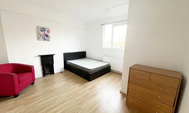 Недвижимость Avondale House, Avondale Square: 9