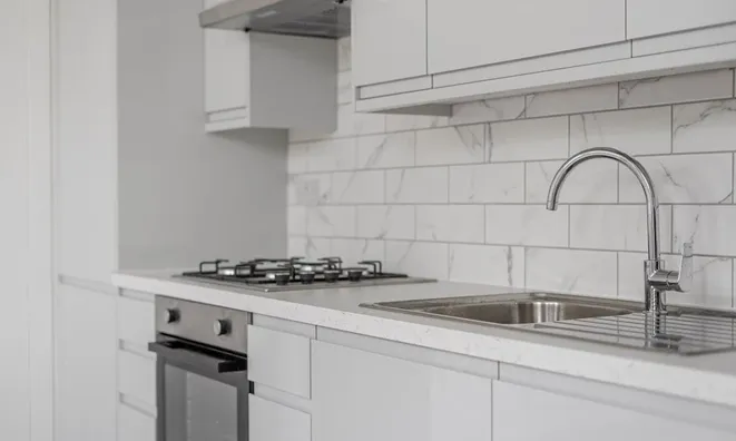 Недвижимость Upper Richmond Road, Putney: 2