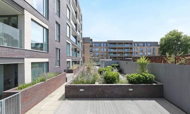 Недвижимость Camberwell Road: 5