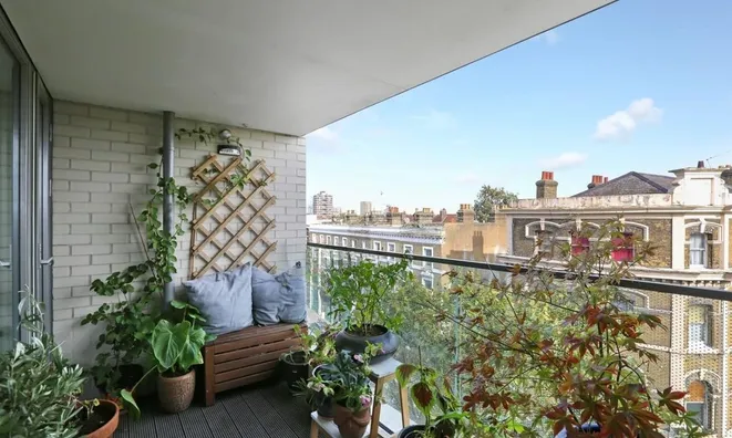 Недвижимость Camberwell Road: 16
