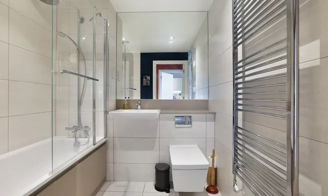 Недвижимость Camberwell Road: 18
