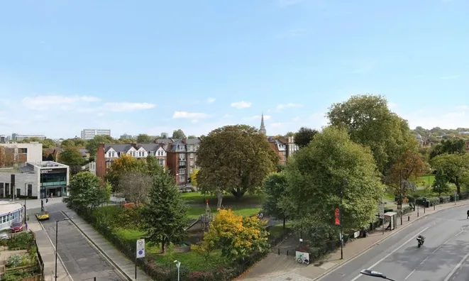 Недвижимость Camberwell Road: 19