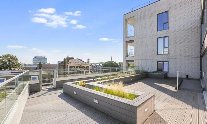 Недвижимость Camberwell Road: 20