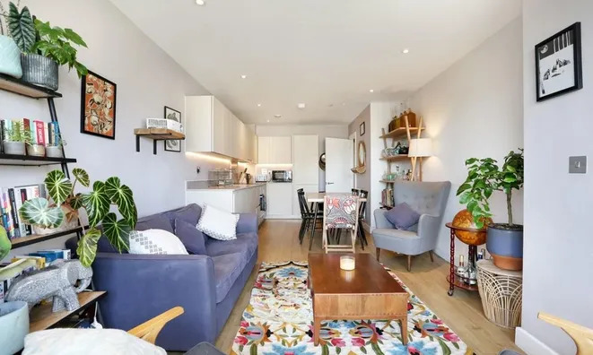 Недвижимость Camberwell Road: 23