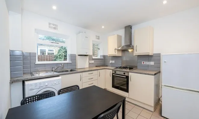 Недвижимость Tunis Road, Shepherds Bush: 7