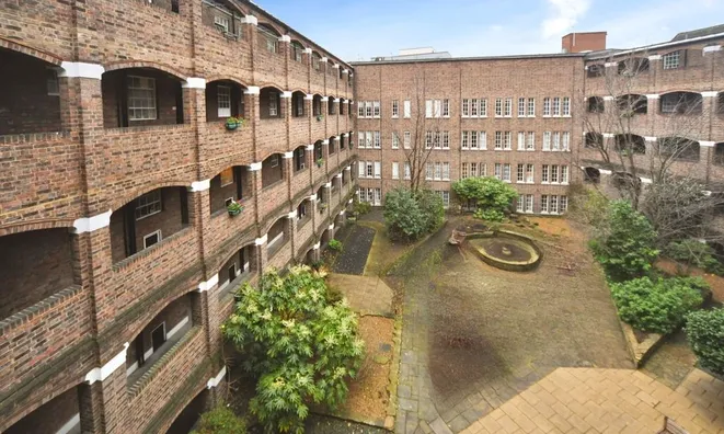 Недвижимость Hillsborough Court, St. Johns Wood: 13