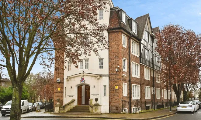 Недвижимость Hillsborough Court, St. Johns Wood: 23