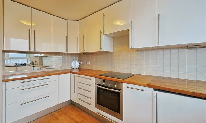Недвижимость Yelverton Road: 8