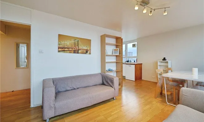 Недвижимость Yelverton Road: 15