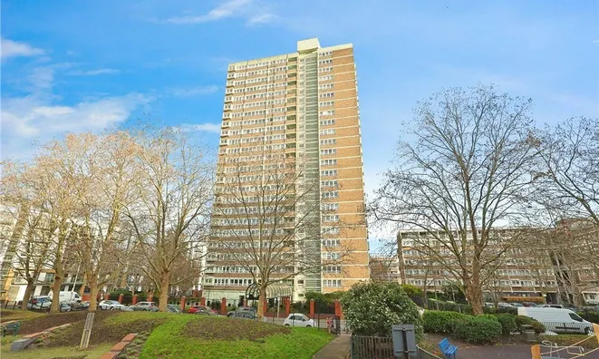 Недвижимость Yelverton Road: 17