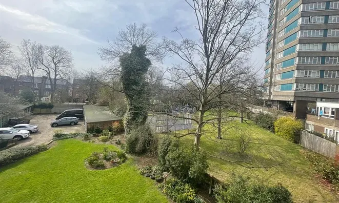 Недвижимость Wilton Court, 29 Shoot Up Hill: 15