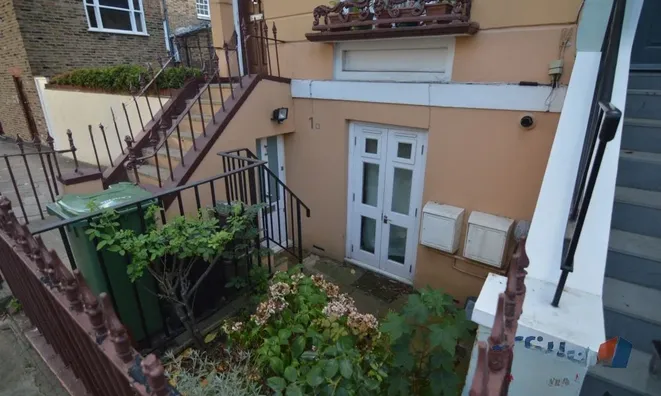 Недвижимость Modbury Gardens, Chalk Farm: 6