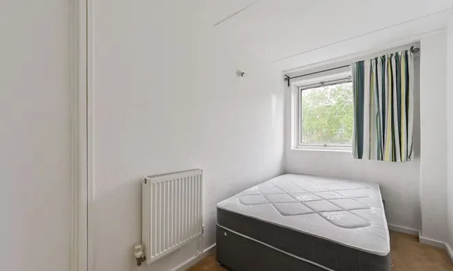 Недвижимость Lucas Court, Battersea: 1