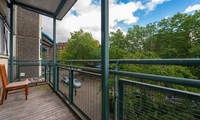 Недвижимость Lucas Court, Battersea: 2