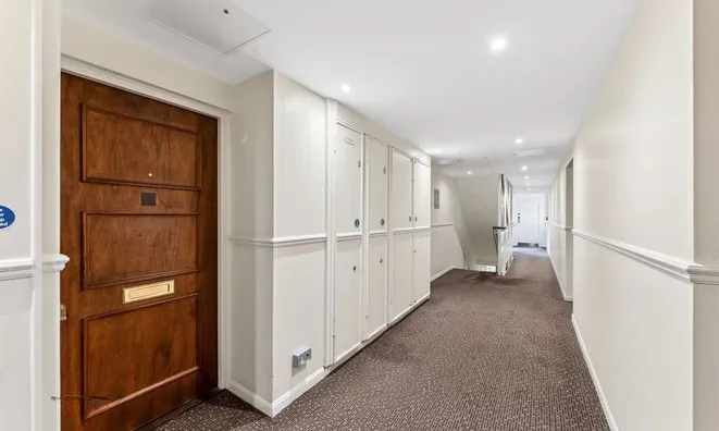 Недвижимость Sullivan Close: 9