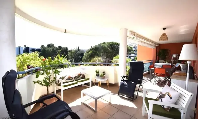 Недвижимость Villa Cannes La Bocca Nord: 1