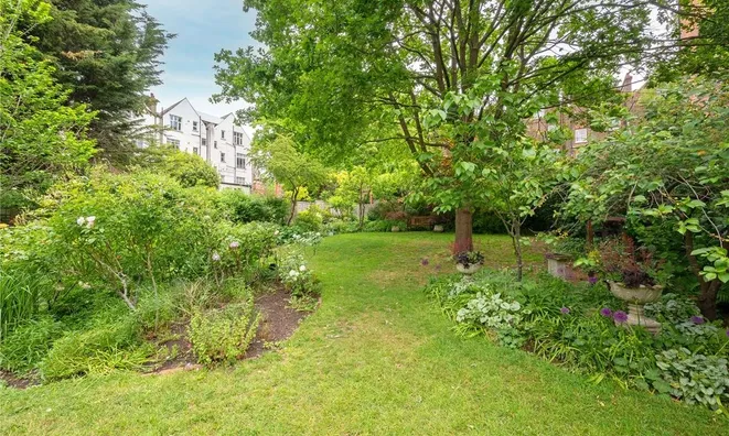 Недвижимость Greencroft Gardens, West Hampstead: 5