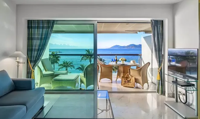 Недвижимость Villa Pointe Croisette: 4
