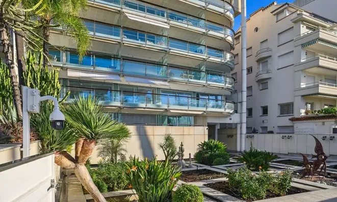 Недвижимость Villa Pointe Croisette: 11