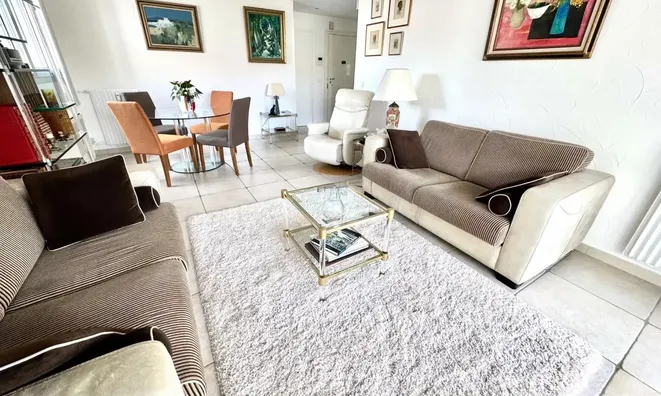 Недвижимость House in Cannes République: 3