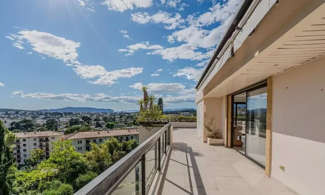 Недвижимость Villa Cannes Carnot: 16