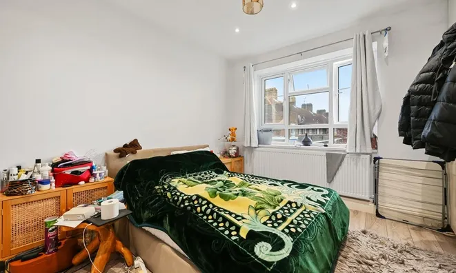 Недвижимость White City Estate: 2
