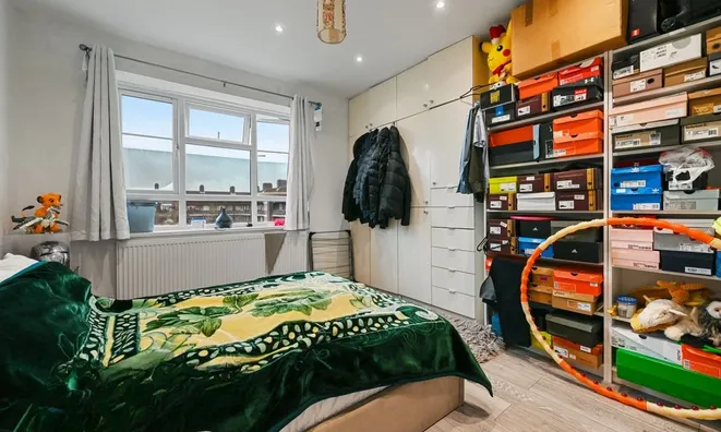 Недвижимость White City Estate: 12