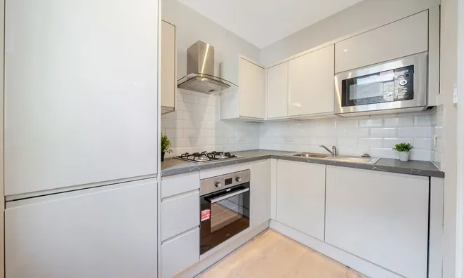 Недвижимость Cormont Road, Camberwell: 11