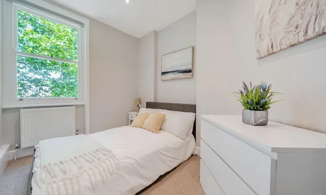 Недвижимость Cormont Road, Camberwell: 17