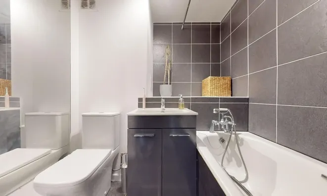 Недвижимость Woodhall House, Robert Street: 2