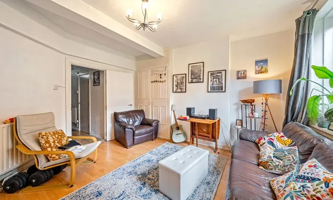 Недвижимость Elim Estate, Weston Street: 6