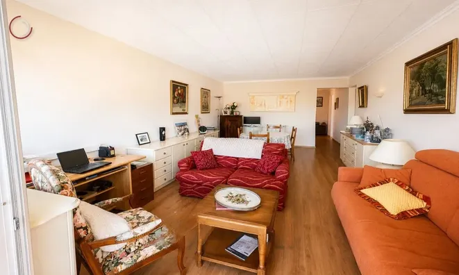Недвижимость Villa Petit Juas: 2