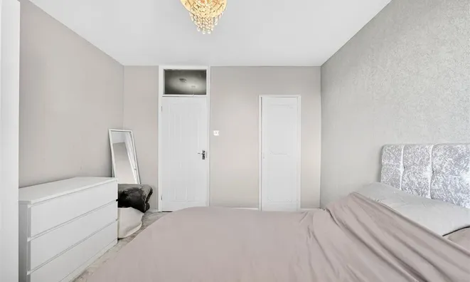 Недвижимость Kinsham House, Ramsey Street: 2