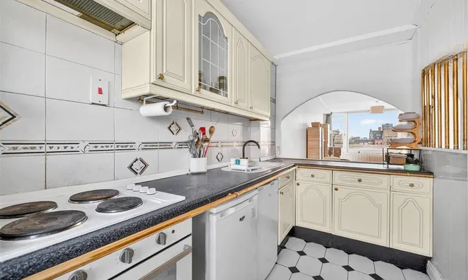 Недвижимость Kinsham House, Ramsey Street: 16