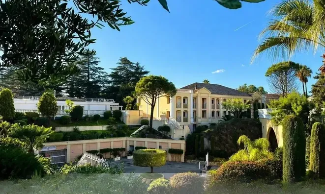 Недвижимость Villa Croix des Gardes: 3