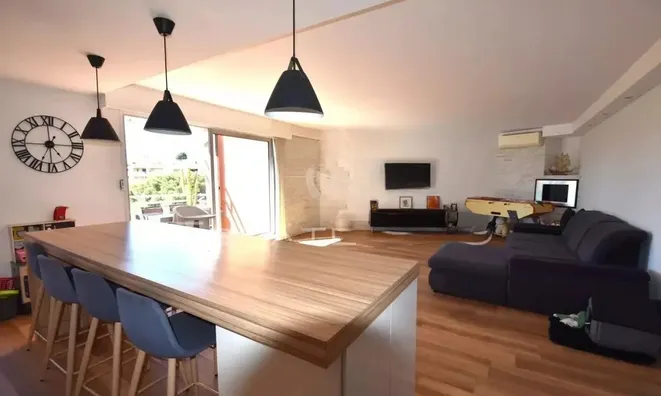 Недвижимость Villa Cannes La Bocca Nord: 2