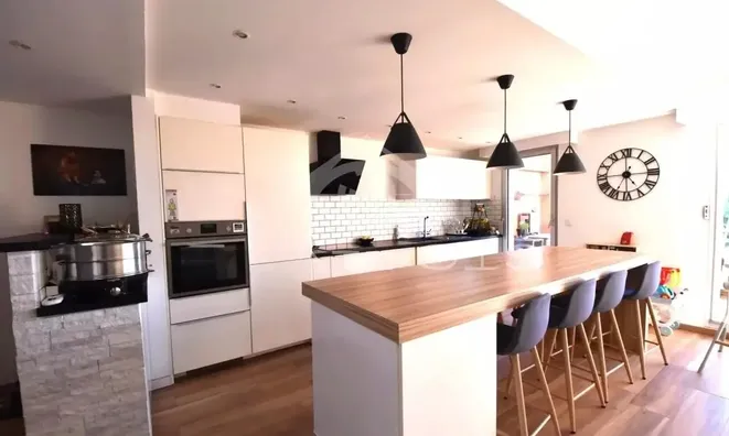 Недвижимость Villa Cannes La Bocca Nord: 3