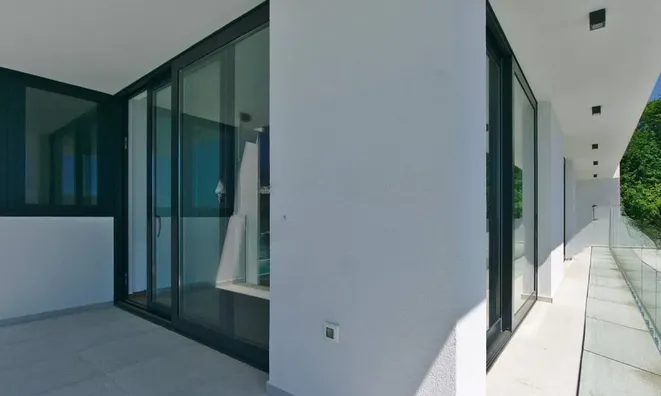 Недвижимость Новый дом 300 м² в центре: 16